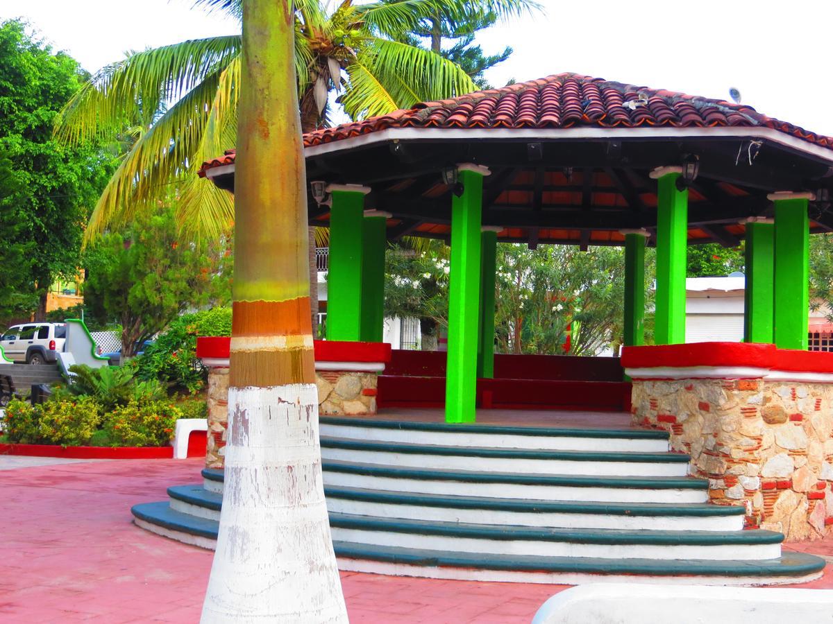 La Cruz Inn La Cruz de Huanacaxtle Exterior photo